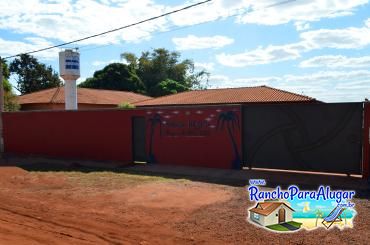 Rancho Ribeiro para Alugar em Miguelopolis - Entrada