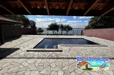 Rancho Ribeiro para Alugar em Miguelopolis - Vista da Varada para a Piscina