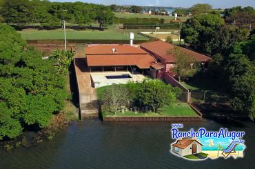 Rancho Ribeiro para Alugar em Miguelopolis - Vista do Rio para o Rancho