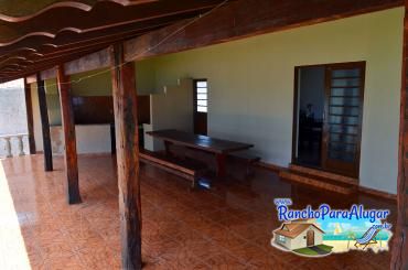 Rancho Cantinho do Céu para Alugar em Miguelopolis - Varanda