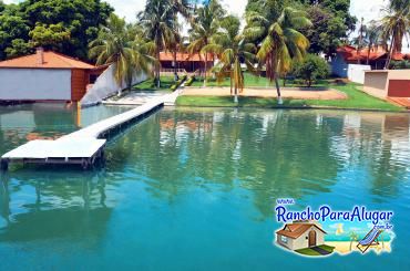 Rancho Cantinho do Céu para Alugar em Miguelopolis - Píer e Prainha