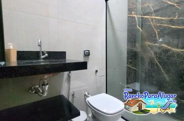 Rancho Cunha para Alugar em Miguelopolis - Banheiro da Suite 4