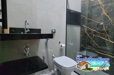 Rancho Cunha para Alugar em Miguelopolis - Banheiro da Suite 5